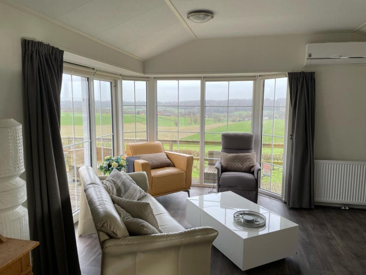 Chalet 11 - Bergzicht Teuven Екстер'єр фото